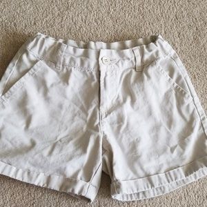 Gap khaki shorts